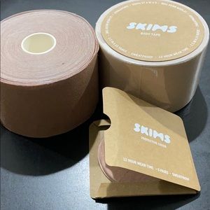 Skins tape and pasties (7)